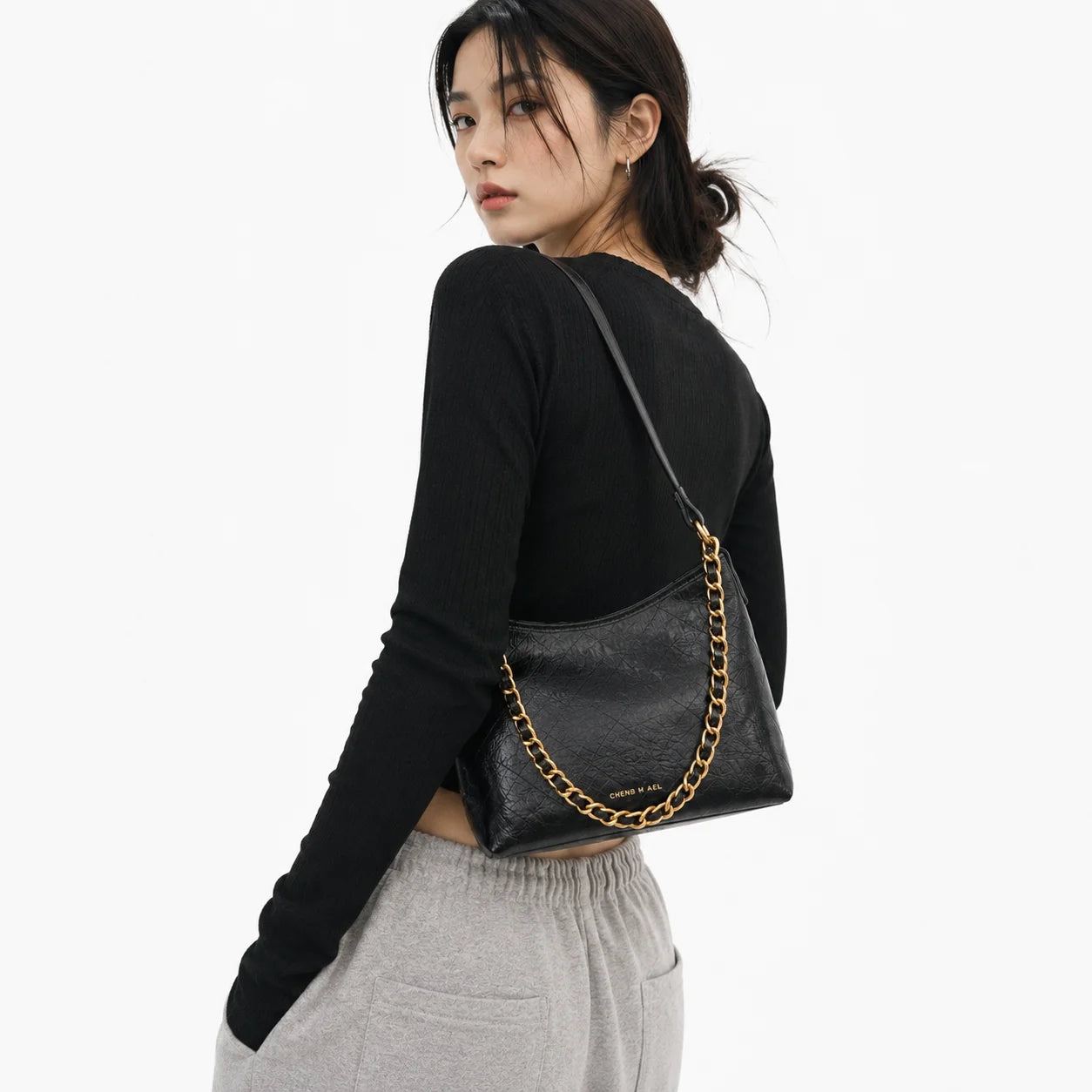 Muse Shoulder bag