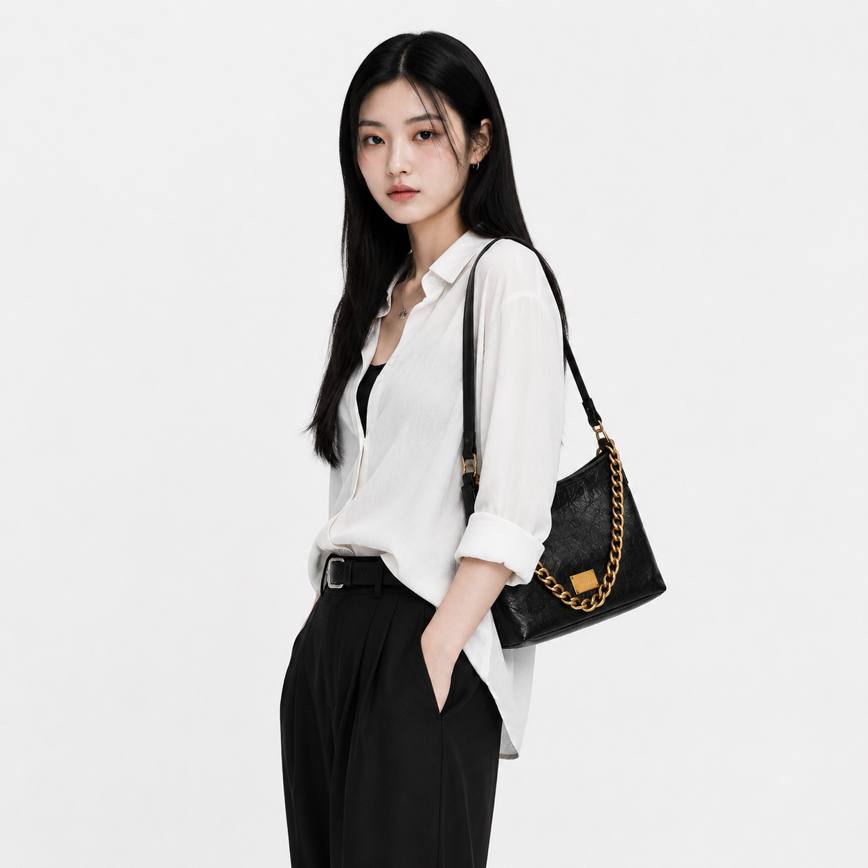 Noa Chain Bag